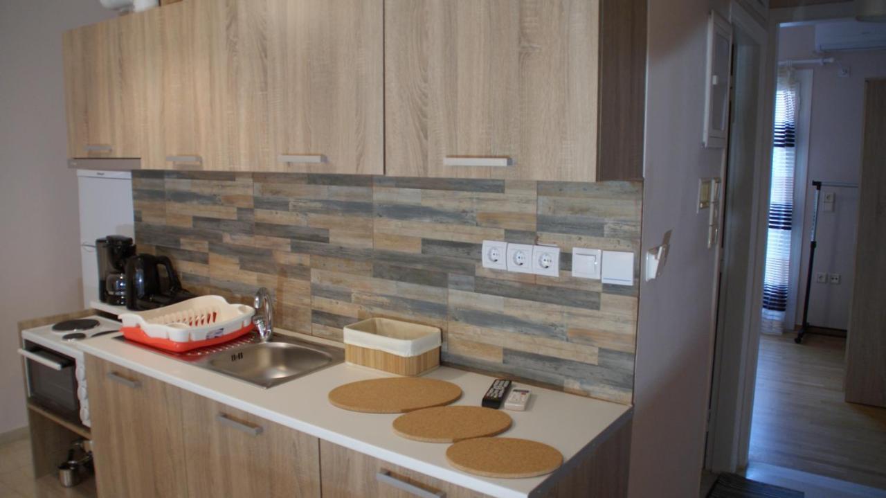 אתונה The Victoria Square Apartments מראה חיצוני תמונה
