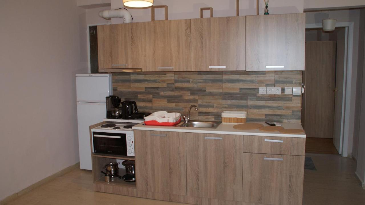 אתונה The Victoria Square Apartments מראה חיצוני תמונה