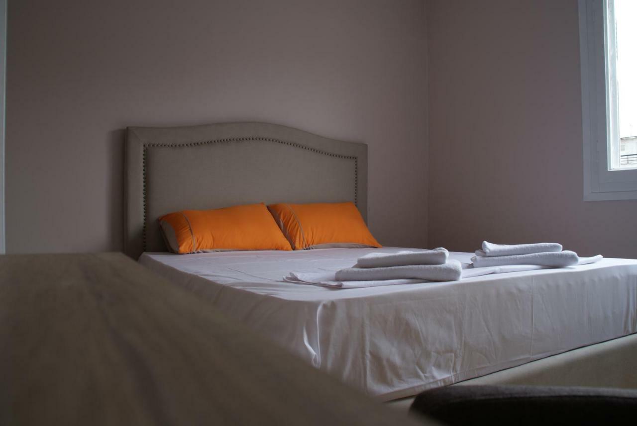 אתונה The Victoria Square Apartments מראה חיצוני תמונה